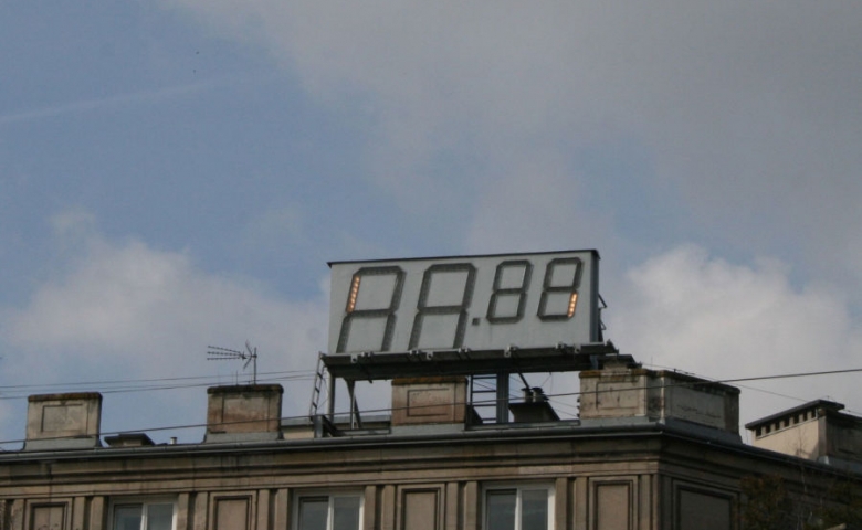 Zegar D1
